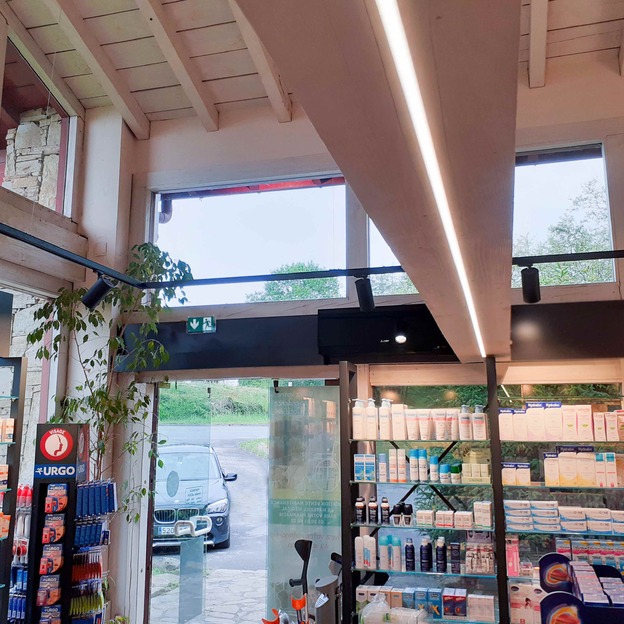 Pharmacie Espelette 7